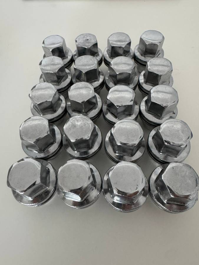 20 Pcs Alloy Wheel Nut LR068126 for land rover Discovery 3 4 5 Range Rover Sport