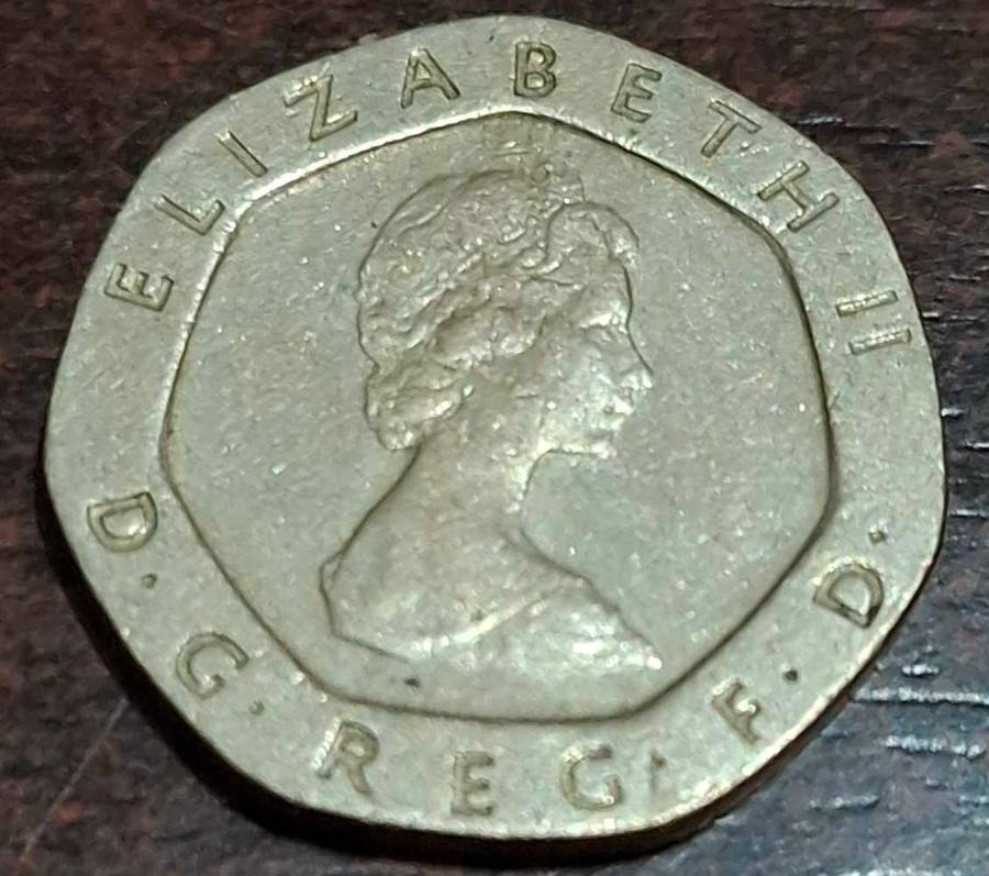 1982 British twenty pence coin