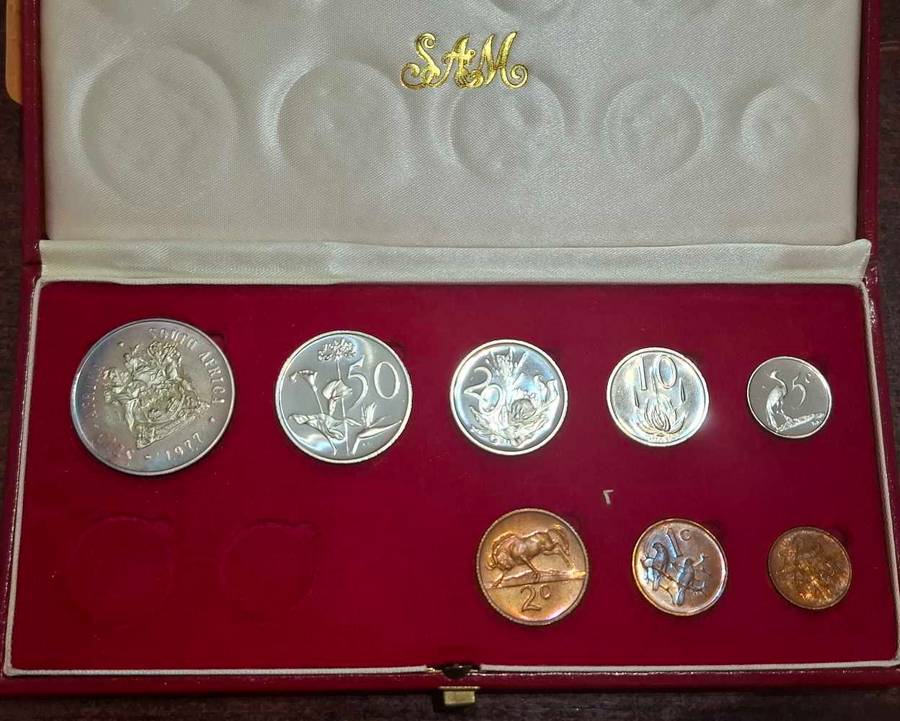 1977 RSA Proof Set in Original Red SA Mint Box No Gold