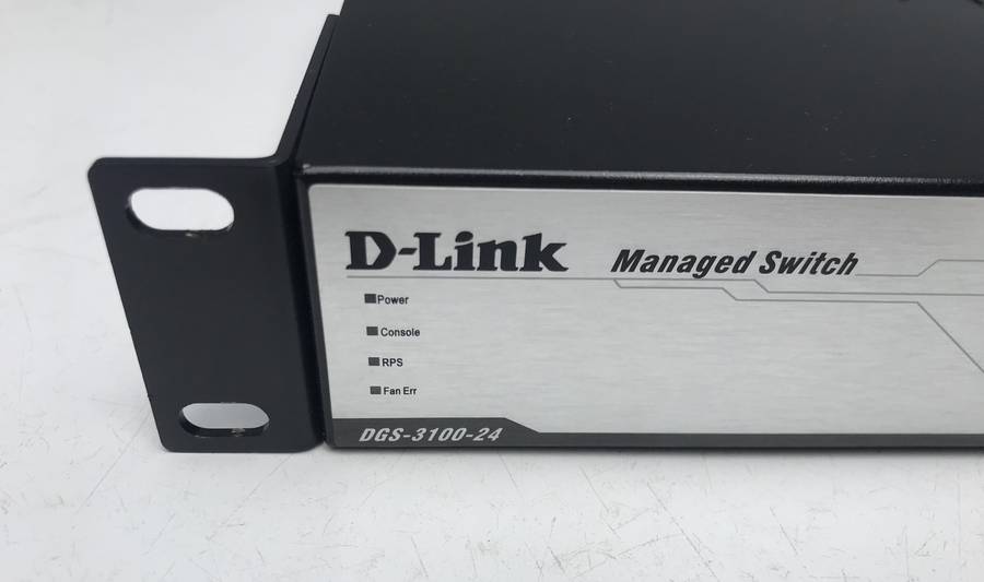 D-Link DGS-3100-24 Managed 24-Port Gigabit Stackable Layer 2 Switch + 4 combo SFP