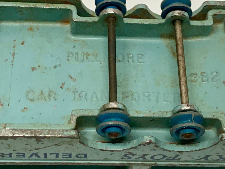 Dinky Toy Pullmore Car Transporter No. 982