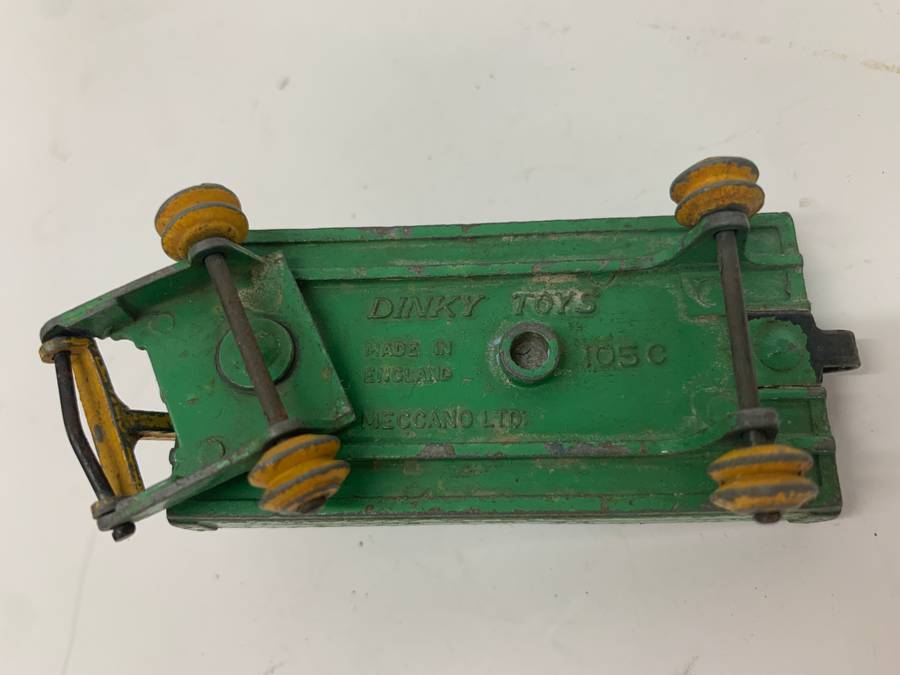 DINKY TOYS #105C HAND CART TRAILER GREEN MADE IN ENGLAND