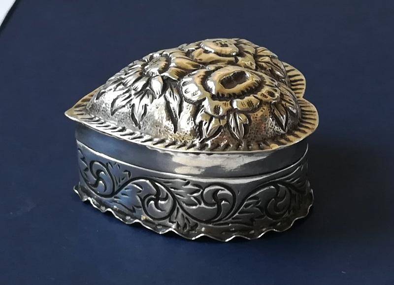 STERLING SILVER LONDON 1852 RING BOX 28X45X50MM 25.2 GRAMS