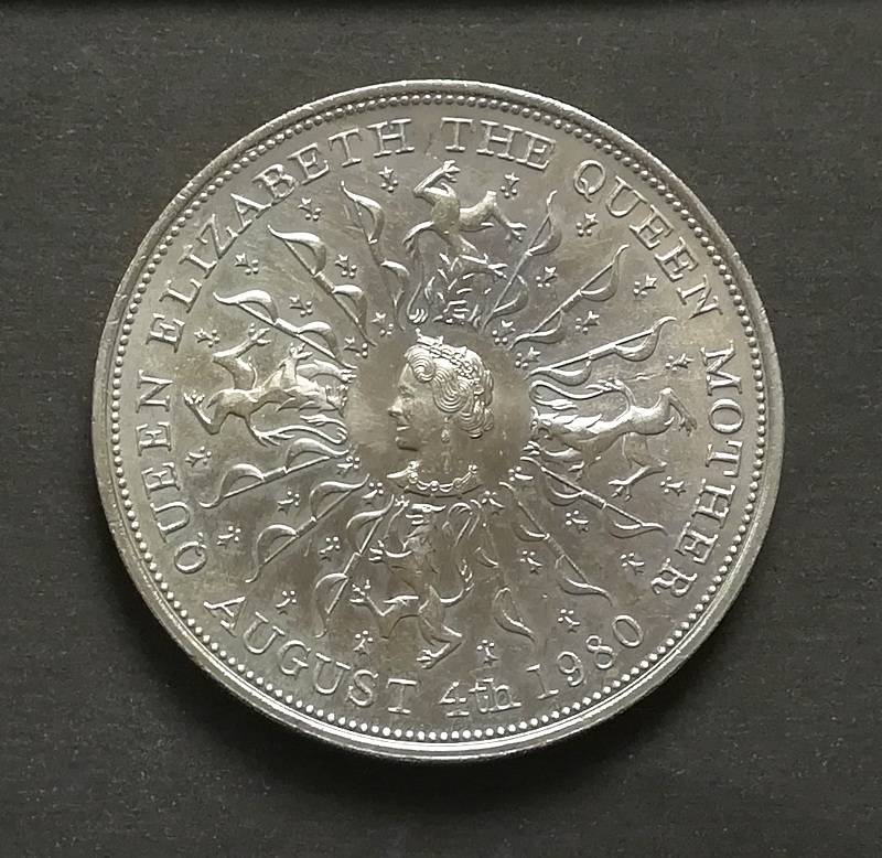 GREAT BRITAIN 1980 *QUEEN MOTHER* CROWN