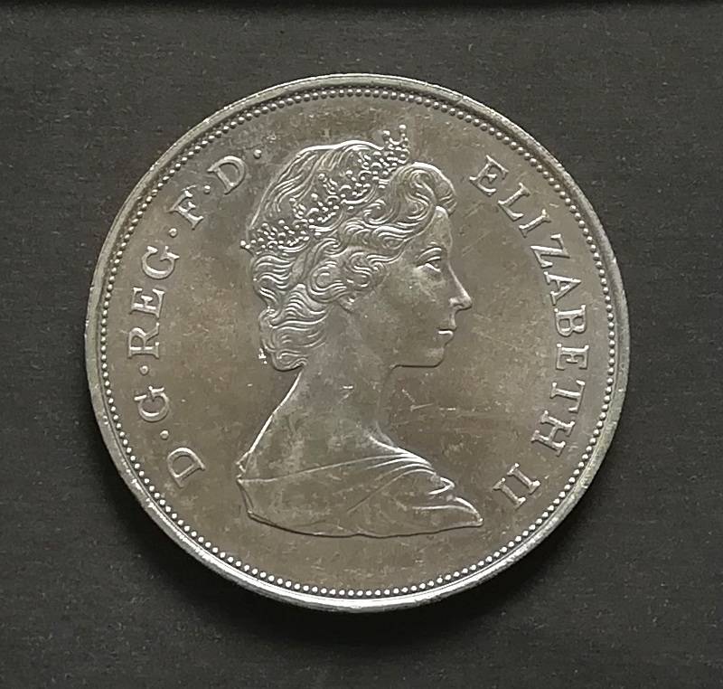 GREAT BRITAIN 1980 *QUEEN MOTHER* CROWN