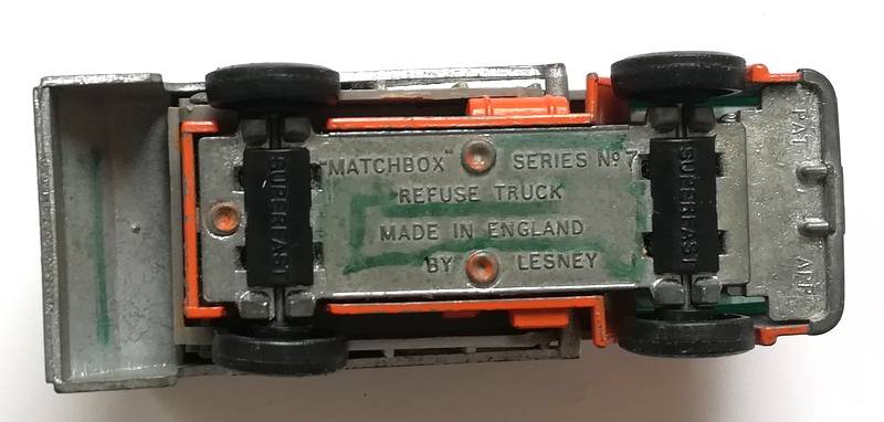 MATCHBOX SERIES NO.7 REFUSE TRUCK