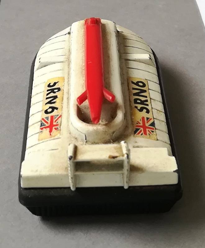 LESNEY MATCHBOX SUPERFAST NO.72 HOVERCRAFT
