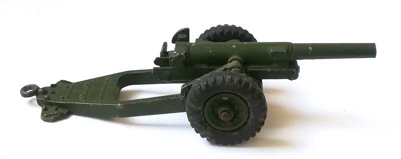 DINKY TOYS NO.693 7.2 HOWITZER