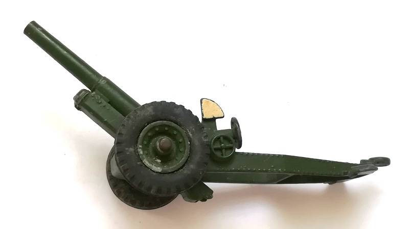 DINKY TOYS NO.693 7.2 HOWITZER