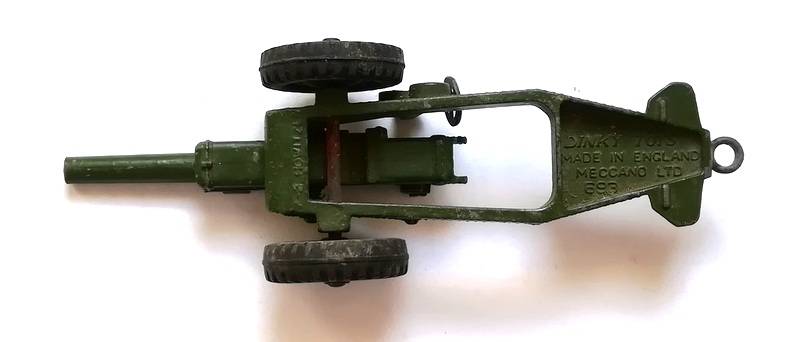DINKY TOYS NO.693 7.2 HOWITZER