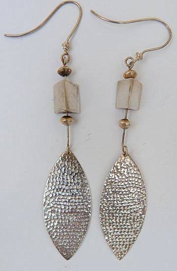 STERLING SILVER VINTAGE EARRINGS. UNUSED