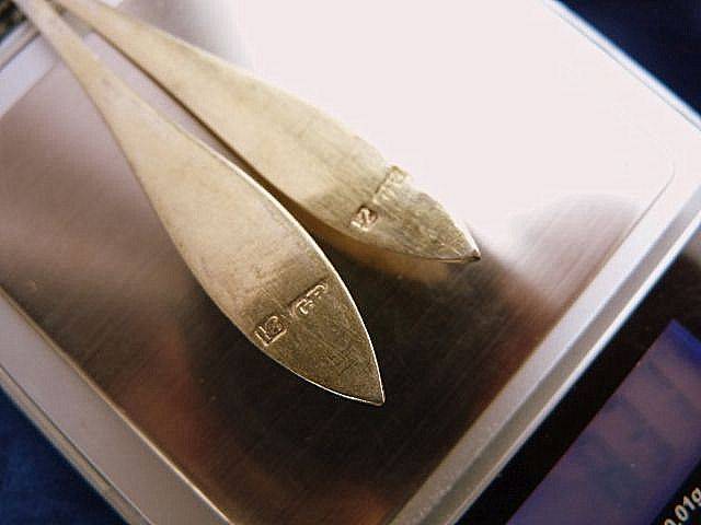 ANTIQUE PAIR OF SPICE SPOONS, GOLD PLATED