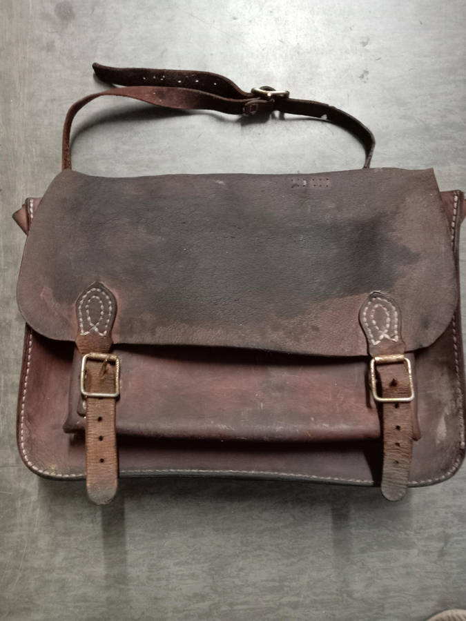 VINTAGE HAND MADE / STITCHED LEATHER  SATCHEL
