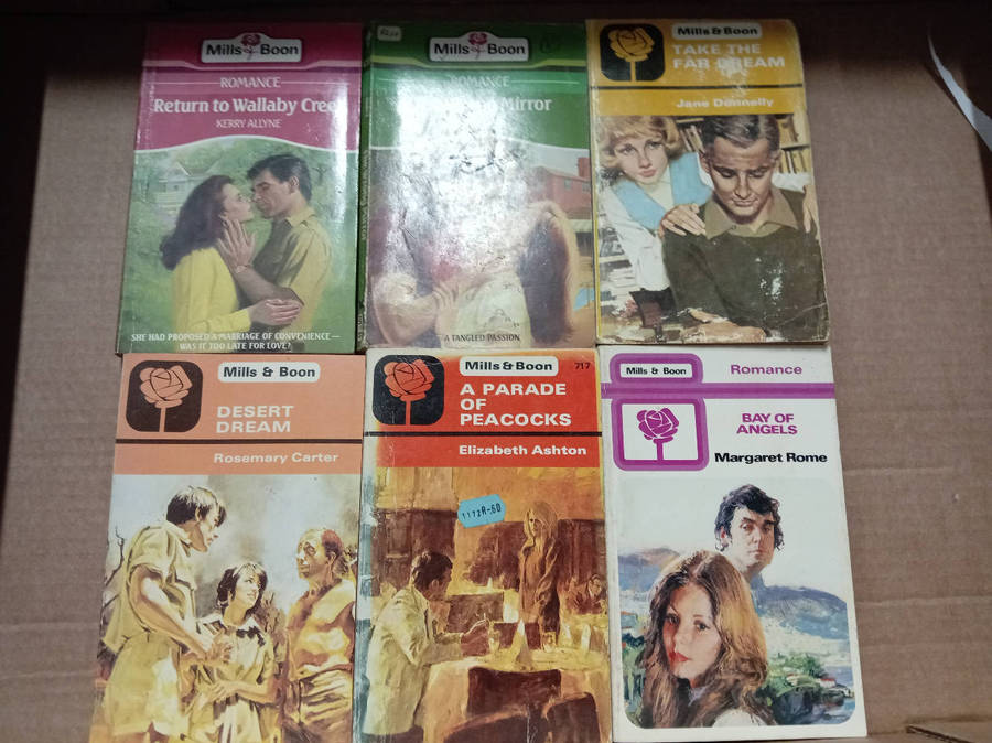 36 X MILLS AND BOON ROMANCE BOOKS.