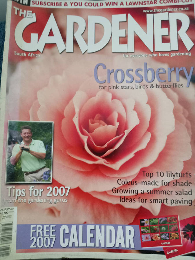 GARDENING MAGAZINES AS PER PHOTOS.