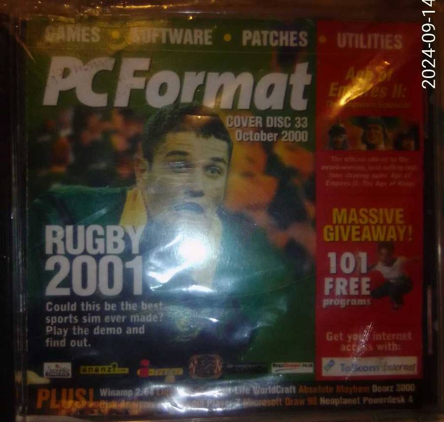RUGBY 2001  : PC FORMAT COVER DISC 33. OCTOBER 2000
