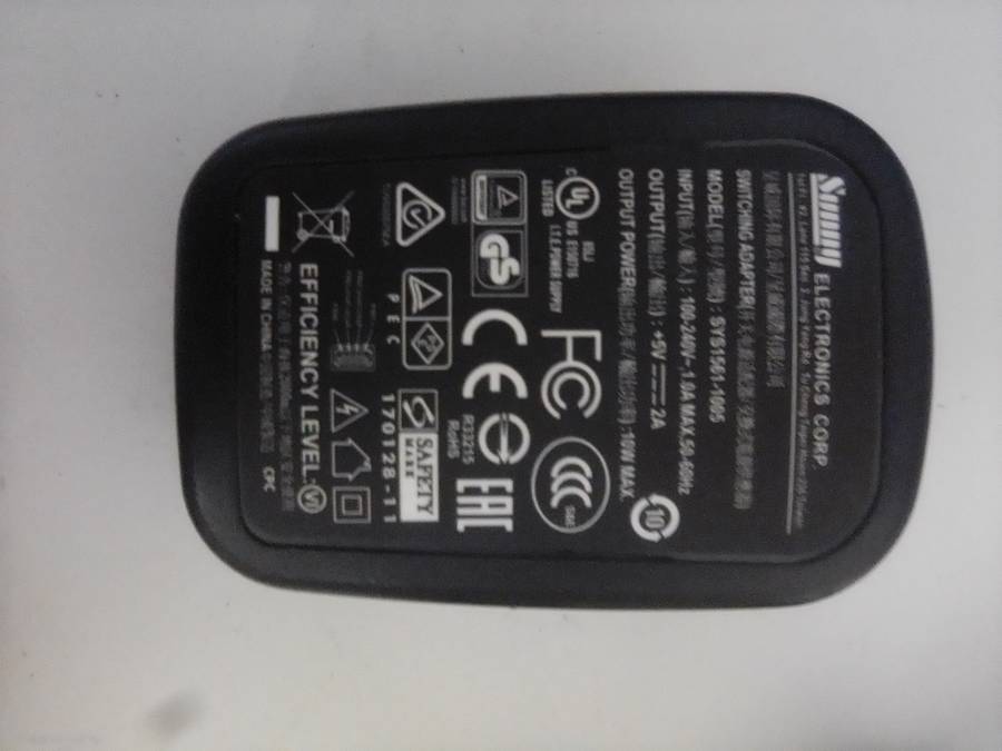 Sunny Switching Adapter SYS 1561 - 1005