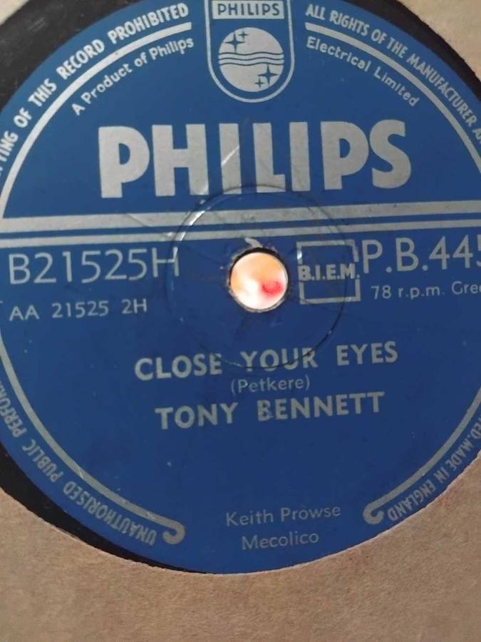 VINTAGE 10 INCH VINYL RECORDS. TEN AS PER DESCRIPTION.