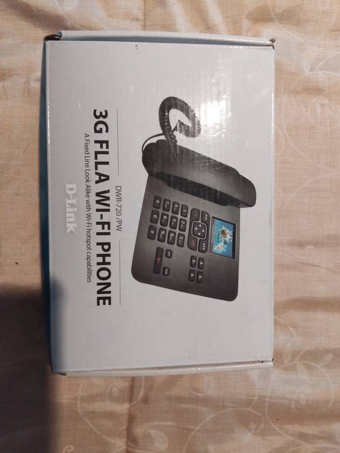 D-LINK 3G FLLA WI-FI PHONE. MODEL:  DWR- 720/ PR