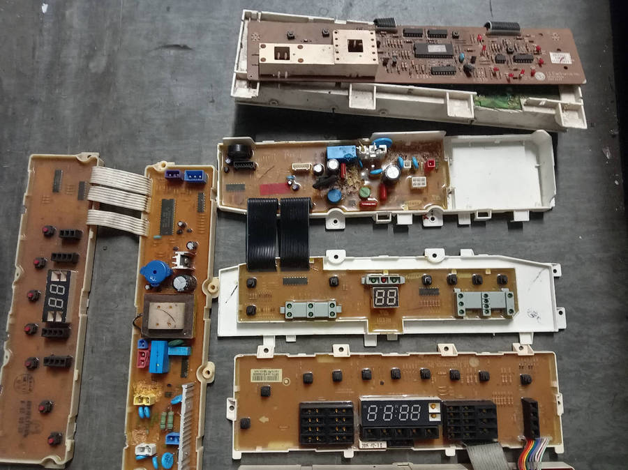 DAMAGED TOP LOADER WASHING MACHINE PC BOARDS AS PER PHOTOS. R45. 00 THE LOT.