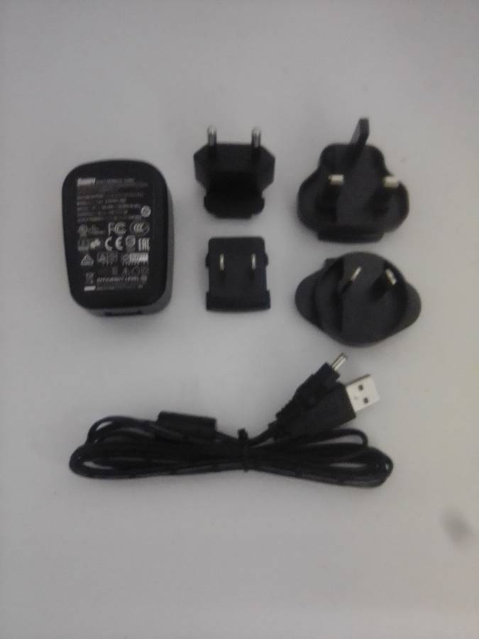 Sunny Switching Adapter SYS 1561 - 1005