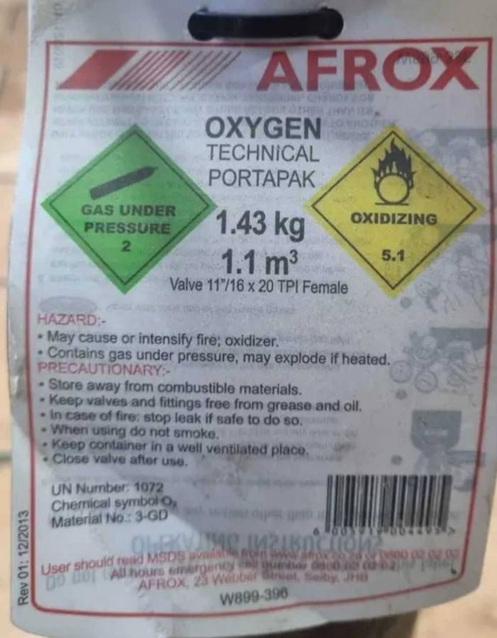 AFROX PORTAPAK OXYGEN CYLINDER. 1.43 KG