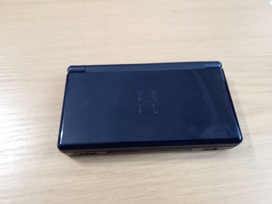Nintendo DS lite