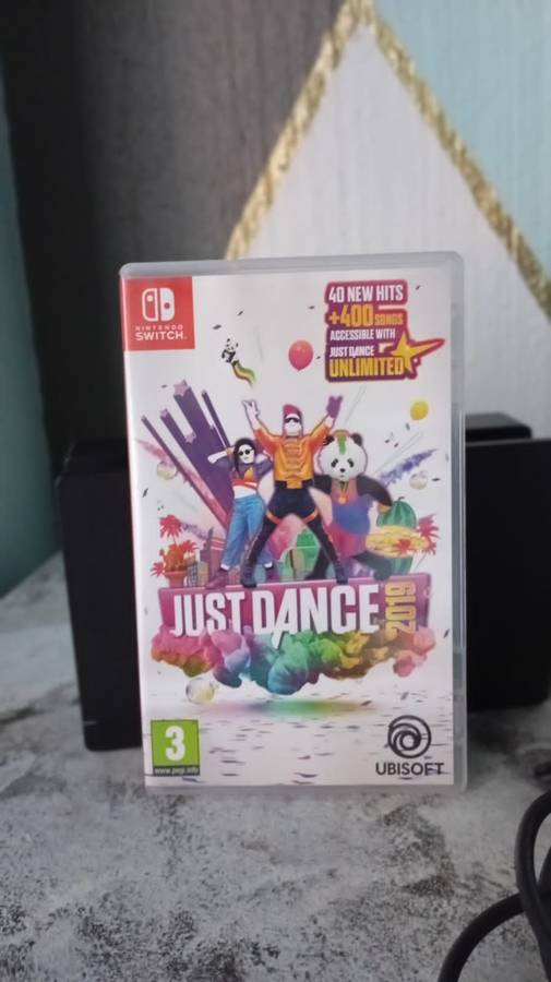 Nintendo Switch 32GB with accessories and bonus game