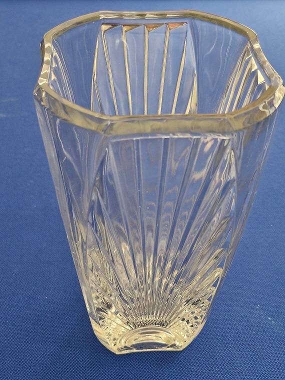 1930s French Art Deco Crystal Flower vase