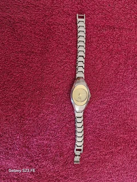 Bargain ! Vintage Seiko Crystal ladies watch !