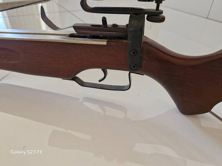 Collectors Bargain ! Excellent condition ! Vintage aCrisbow Mark 1 as per pictures!