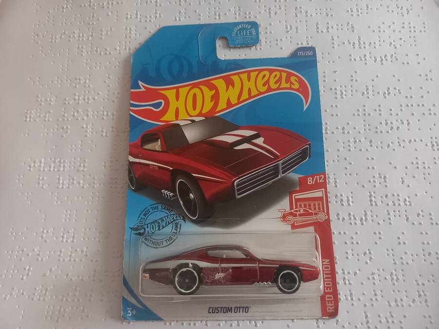 Hotwheels Custom Otto - Target Red Edition exclusive