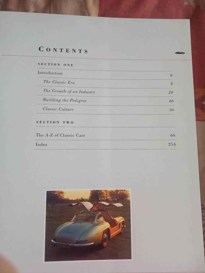 Book -  The Encyclopedia of Classic Cars