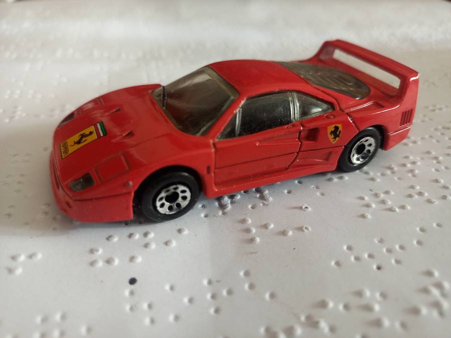 Matchbox Ferrari F40