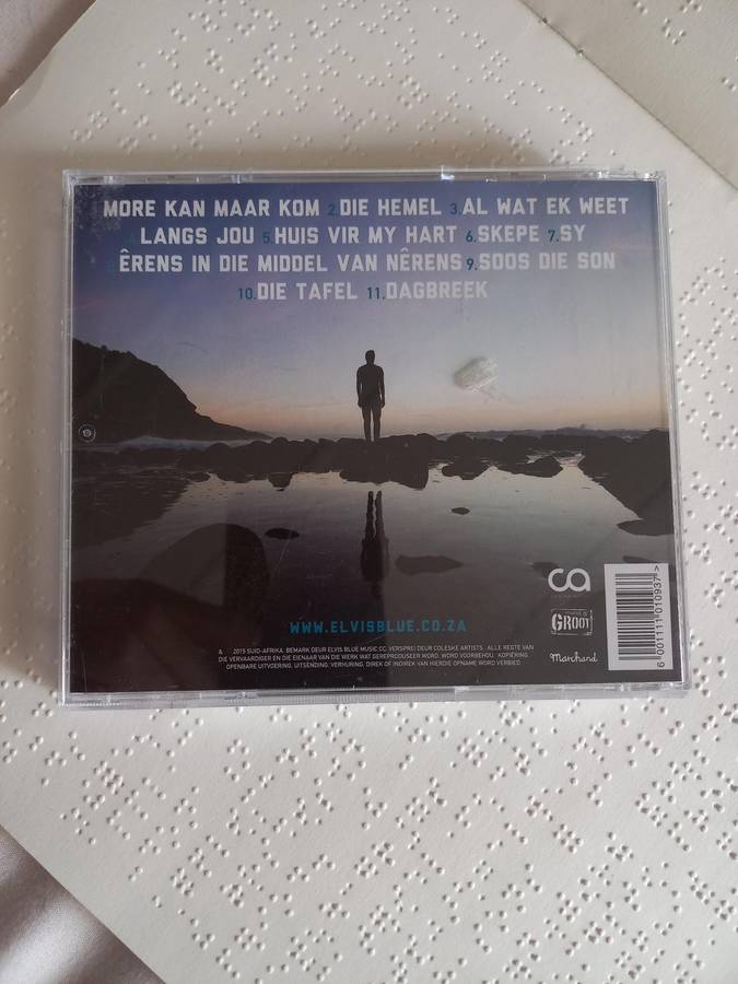 CD - Music - Elvis Blue erens in die middel van nerens