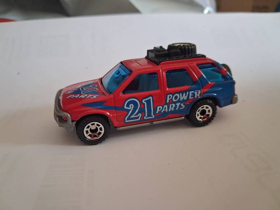 Matchbox Isuzu Rodeo ( Frontier )