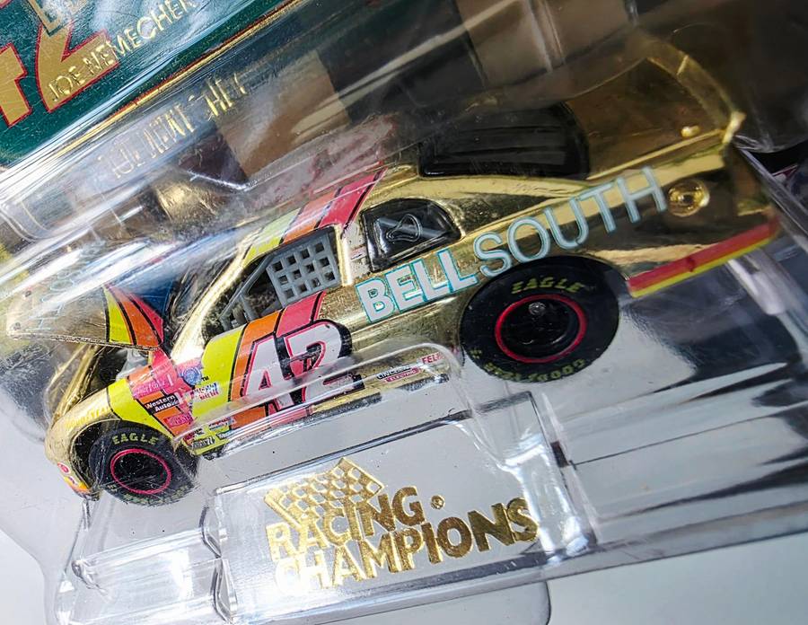 1998 LTD. ED. RACING CHAMPIONS - NASCAR GOLD - COMMEMORATIVE SERIES - PREMIER DIE CAST
