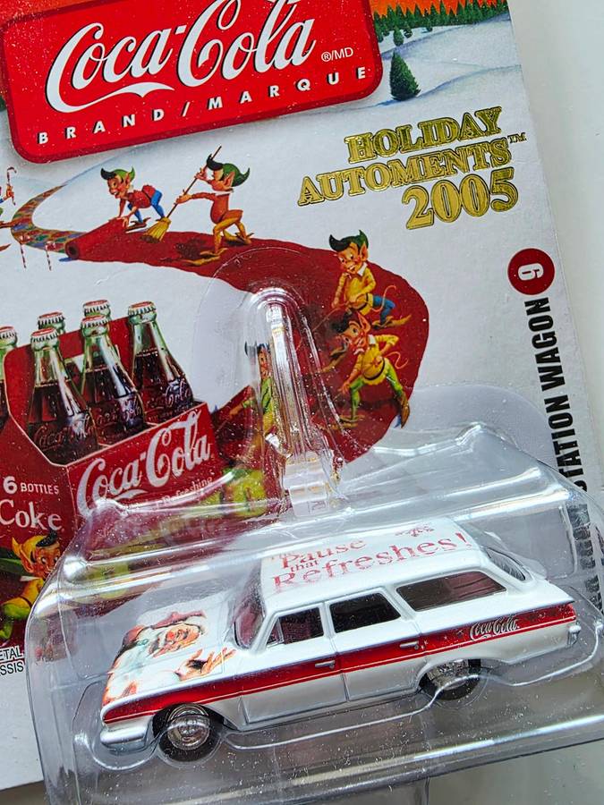 2005 JOHNNY LIGHTENING  COCA-COLA HOLIDAY AUTOMENTS  1960 FORD STATION WAGON