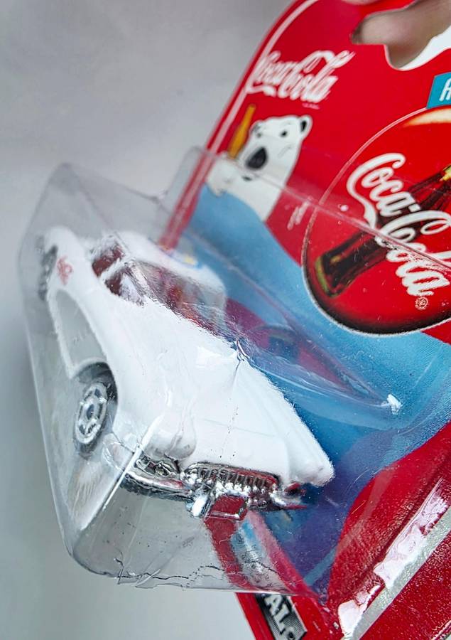 1997 MAJORETTE - CHEVROLET CORVETTE 58  METAL EDITION - IN WHITE  BEAUTIFUL COCA-COLA DESIGN