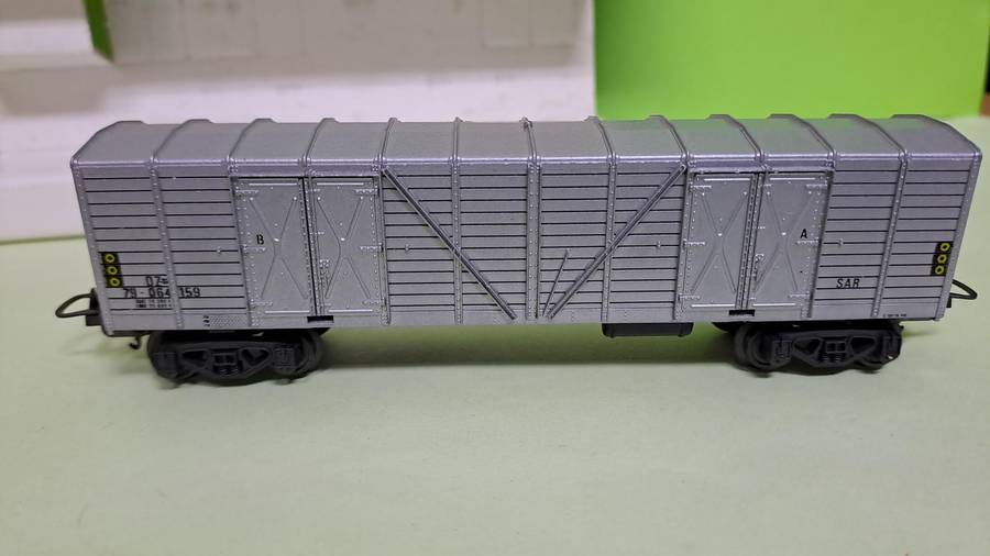 LIMA SAR HO Scale Cattle wagon BOXED