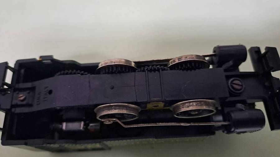 LIMA Great Western Train Set (Locomotive with 3 passenger) BOXED