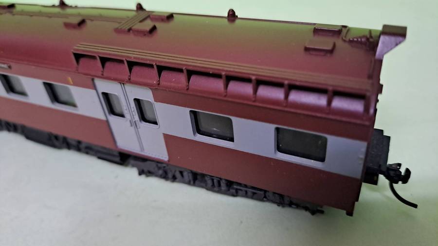 LIMA Train SAR Suburban Locomotive UNBOXED Excellent Condition