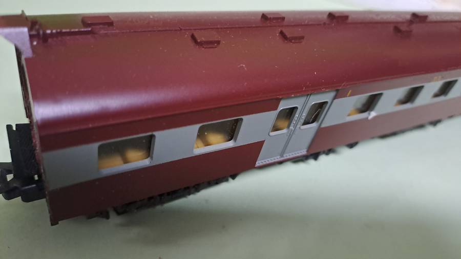 LIMA Train SAR Suburban Coach 1st class BOXED