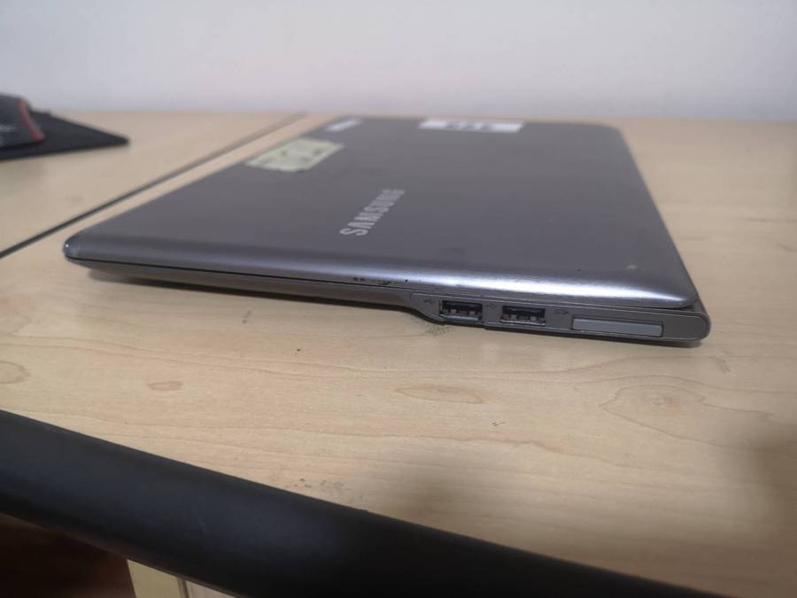 Insurance Claim - LAPTOP Lot 8