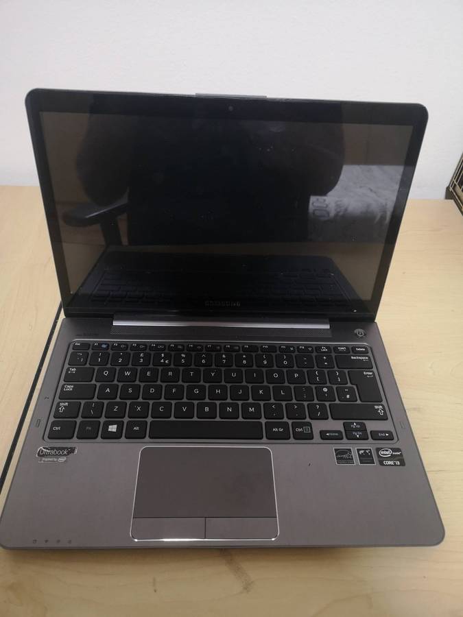 Insurance Claim - LAPTOP Lot 8