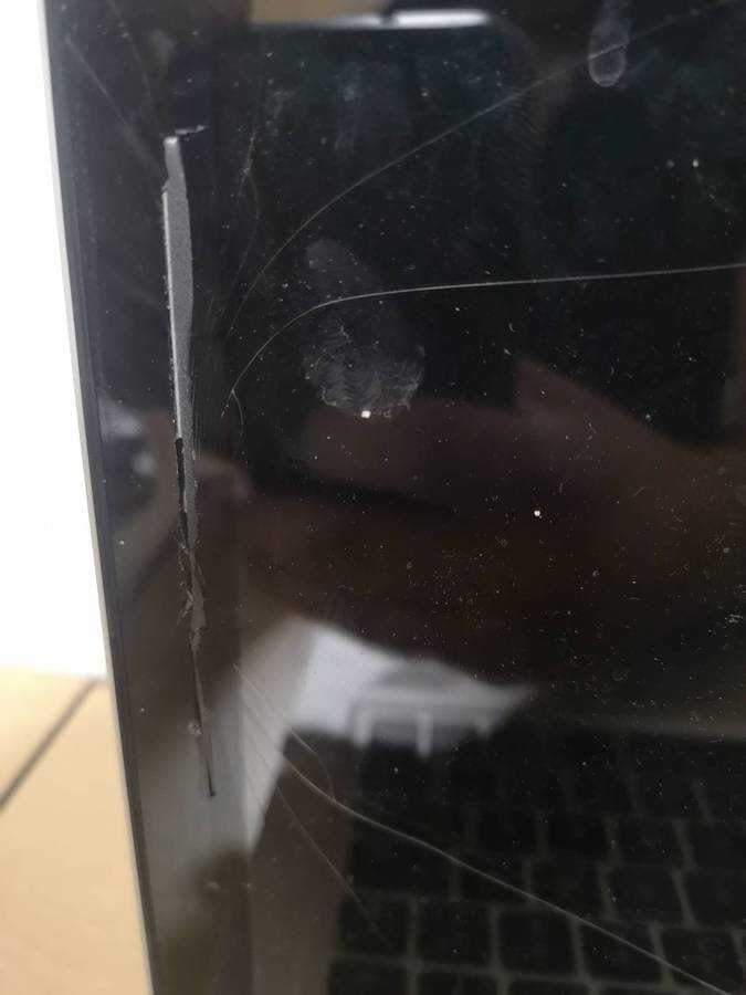 Insurance Claim - Laptop LOT 3 - MACBOOK