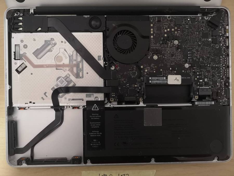 Insurance Claim - Laptop LOT 3 - MACBOOK