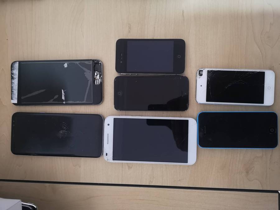 Insurance Claim - Phone LOT 1