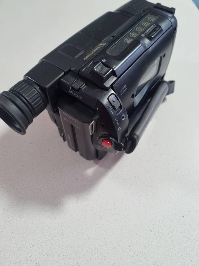 Vintage Sony video recorder AND Sony Mavica digital camera (both working  %