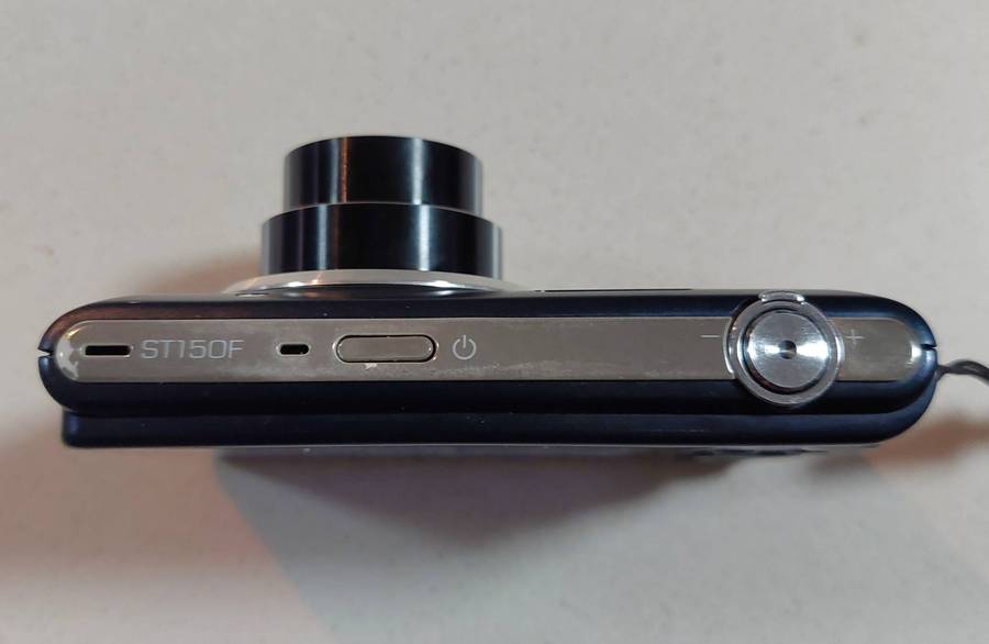 Samsung digital camera ST150F Wi-Fi (16.2 m/pixel, 5 x optical zoom, HD video recording)